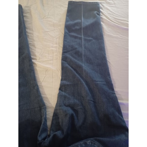 LOFT Women's Size 31/12 Mid Rise Straight Jeans - Picture 6 of 12